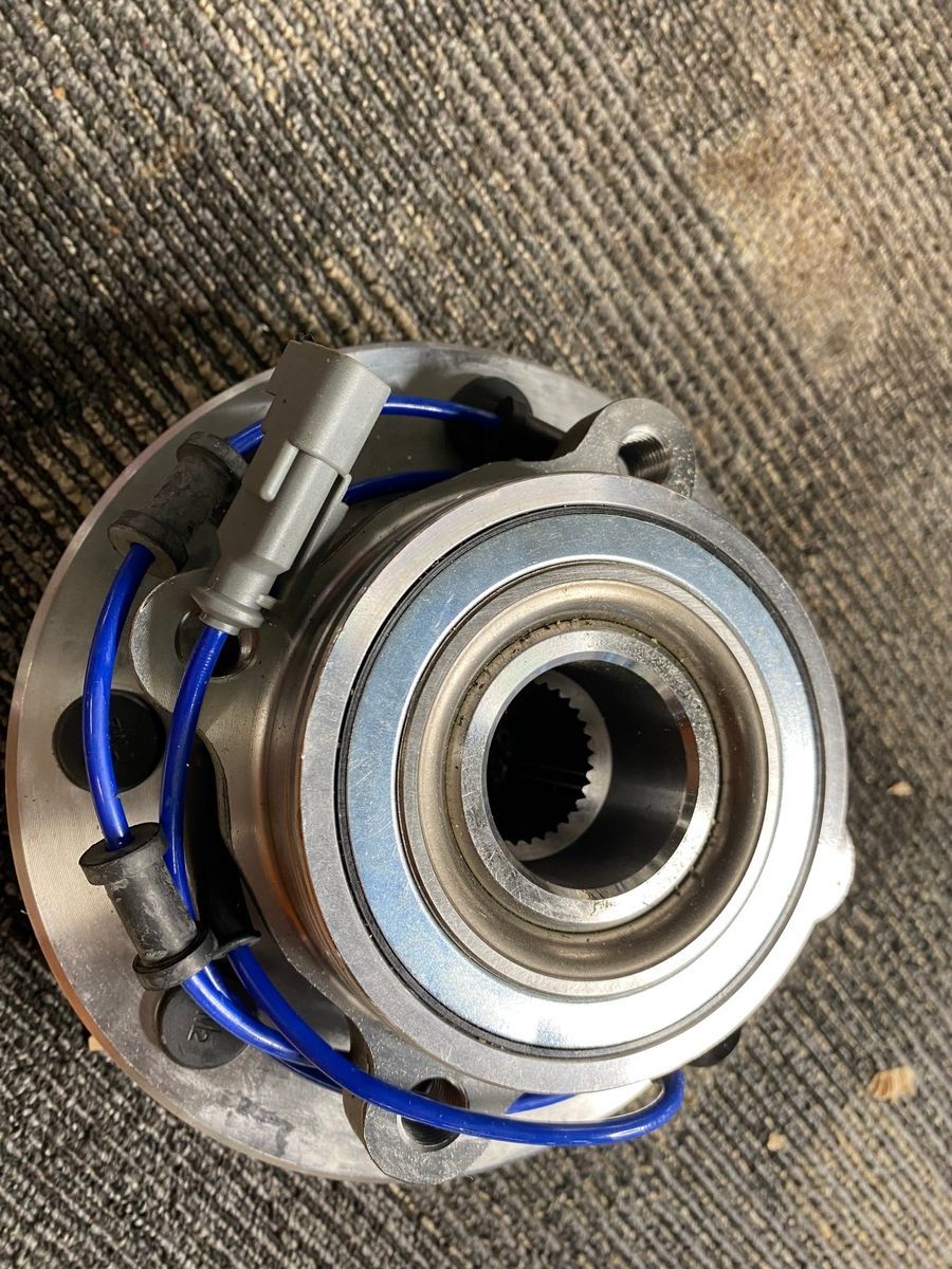 MOOG 515101 Wheel Bearing & Hub Assembly, Front, ABS, 5 Lug, OEM Quality - Photo 3